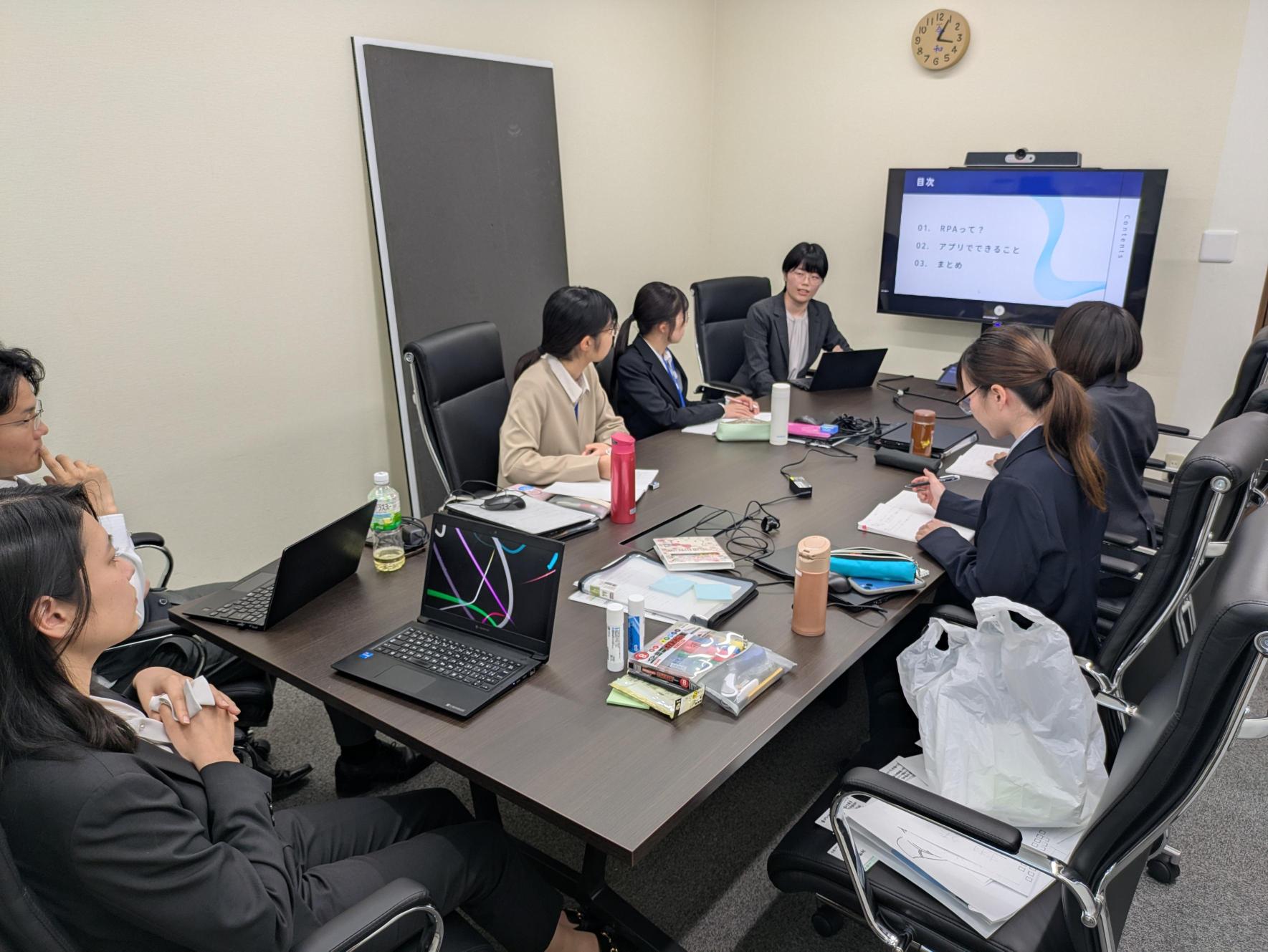 紙小津産業株式会社