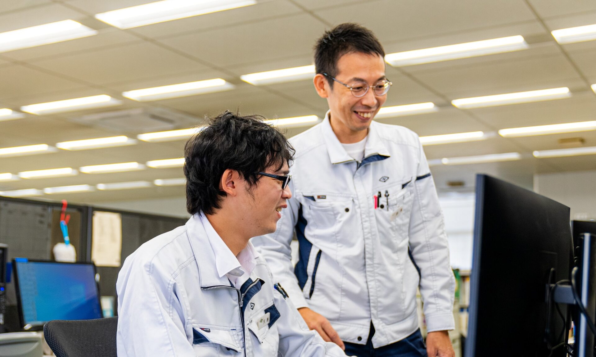 株式会社葉山電器製作所