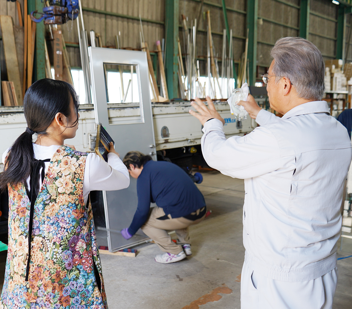 釜屋硝子建材株式会社